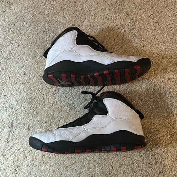 Jordan 10 - Picture 4 of 7